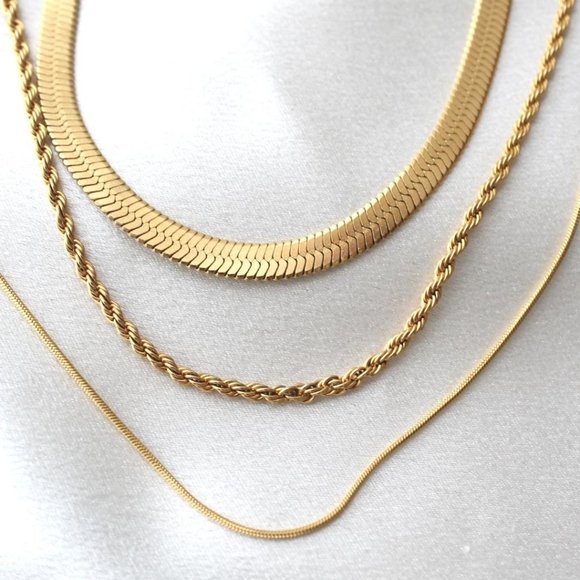 Necklaces Set - Stainless Steel 18k - Picture 2 of 10